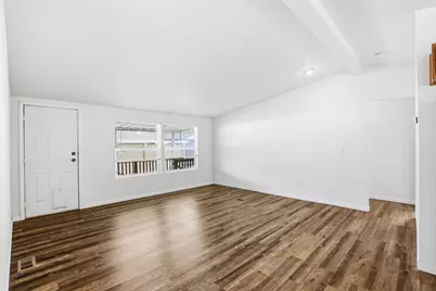 8401 Old Stage Road #UNIT 16, Central Point, OR 97502 - Photo 7