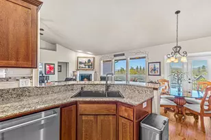 161 Skyhawk Dr, Eagle Point, OR 97524 - Photo 9