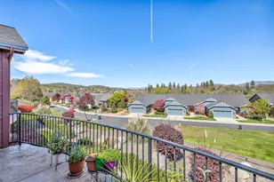 161 Skyhawk Dr, Eagle Point, OR 97524 - Photo 33