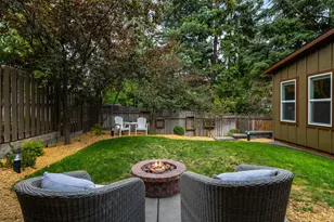 2216 NW 6th St, Bend, OR 97703 - Photo 41