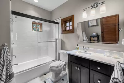 2216 NW 6th Street, Bend, OR 97703 - Photo 33