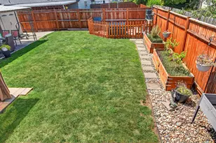 560 Souvenir St, Medford, OR 97501 - Photo 21