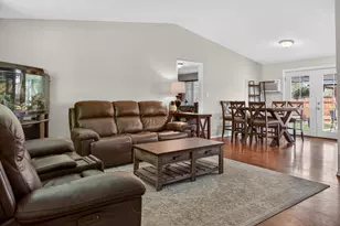 560 Souvenir St, Medford, OR 97501 - Photo 25