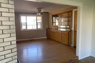 720 NW Glass, Madras, OR 97741 - Photo 17