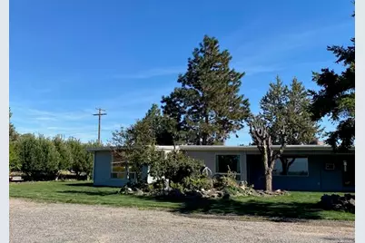 720 NW Glass, Madras, OR 97741 - Photo 5