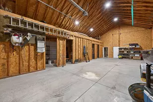 20180 Winston Loop, Bend, OR 97703 - Photo 47