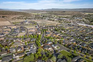 1402 NE Hudspeth Rd, Prineville, OR 97754 - Photo 33