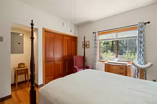 4046 Little Applegate Rd, Jacksonville, OR 97530 - Photo 25