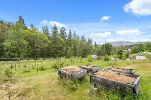 4046 Little Applegate Rd, Jacksonville, OR 97530 - Photo 45