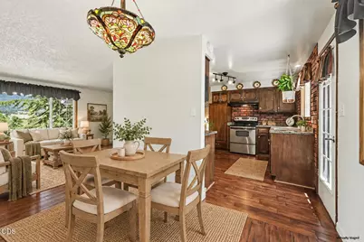 7355 Wagner Creek Road, Talent, OR 97540 - Photo 15