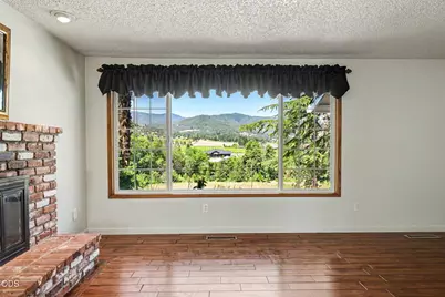 7355 Wagner Creek Road, Talent, OR 97540 - Photo 9