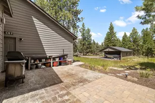 20423 Heritage Ave, Bend, OR 97702 - Photo 47