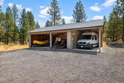 20423 Heritage Avenue, Bend, OR 97702 - Photo 7