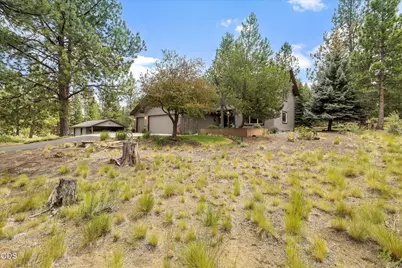 20423 Heritage Avenue, Bend, OR 97702 - Photo 9