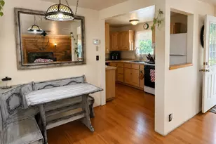 423 SE M St, Grants Pass, OR 97526 - Photo 5