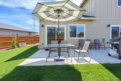 4999 SW Yew Place, Redmond, OR 97756 - Photo 35