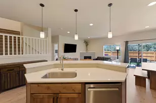 4999 SW Yew Pl, Redmond, OR 97756 - Photo 13