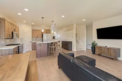 4999 SW Yew Place, Redmond, OR 97756 - Photo 19