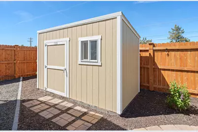4999 SW Yew Place, Redmond, OR 97756 - Photo 41