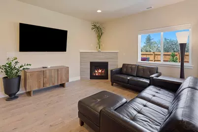 4999 SW Yew Place, Redmond, OR 97756 - Photo 17