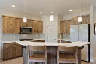 4999 SW Yew Pl, Redmond, OR 97756 - Photo 11