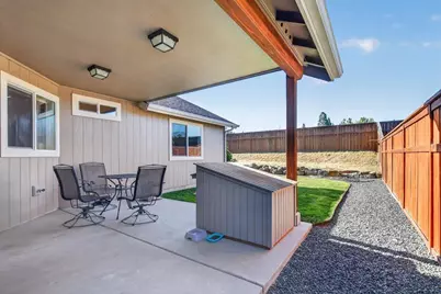 2803 Esther Lane, Grants Pass, OR 97527 - Photo 7