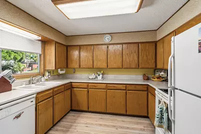 2930 Bailey Avenue, Medford, OR 97504 - Photo 15