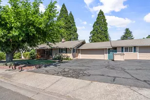 2930 Bailey Ave, Medford, OR 97504 - Photo 37