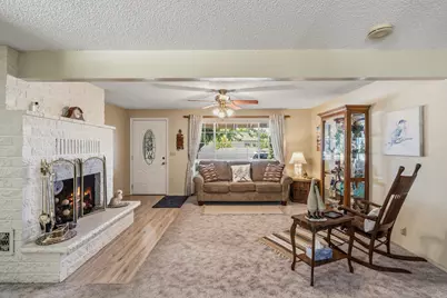 2930 Bailey Avenue, Medford, OR 97504 - Photo 7
