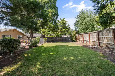 2930 Bailey Avenue, Medford, OR 97504 - Photo 31