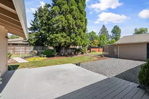 2930 Bailey Ave, Medford, OR 97504 - Photo 35