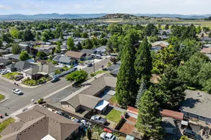 2930 Bailey Ave, Medford, OR 97504 - Photo 43