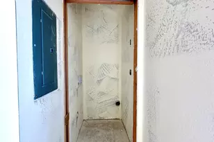 312 Lithia Ave, Talent, OR 97540 - Photo 17