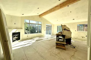 312 Lithia Ave, Talent, OR 97540 - Photo 3