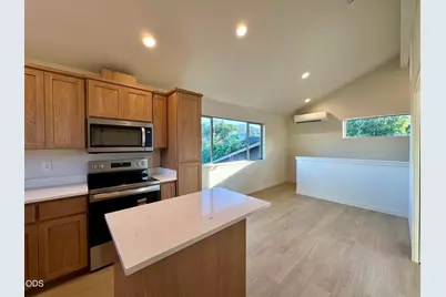 312 Lithia Avenue, Talent, OR 97540 - Photo 51