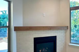 312 Lithia Ave, Talent, OR 97540 - Photo 5