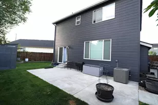 21182 Thomas Dr, Bend, OR 97702 - Photo 5