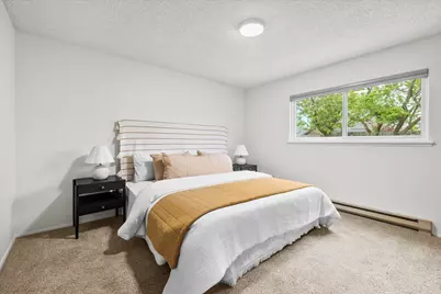 947 SE 6th Street, Bend, OR 97702 - Photo 9