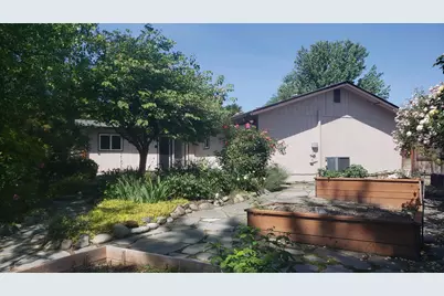 1600 NW Sue Circle, Grants Pass, OR 97526 - Photo 21