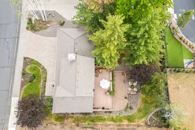 1206 NE Paula Drive, Bend, OR 97701 - Photo 37