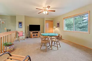 1206 NE Paula Dr, Bend, OR 97701 - Photo 17