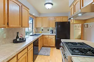 1206 NE Paula Dr, Bend, OR 97701 - Photo 9