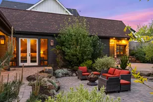 61016 SE Light Peak Dr, Bend, OR 97702 - Photo 3