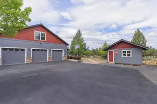 17584 Mountain View Rd, Sisters, OR 97759 - Photo 59