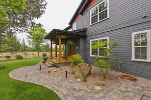 17584 Mountain View Rd, Sisters, OR 97759 - Photo 11
