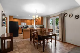 752 Mallory Ct, Central Point, OR 97502 - Photo 11