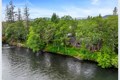 22300 Highway 62, Shady Cove, OR 97539 - Photo 1