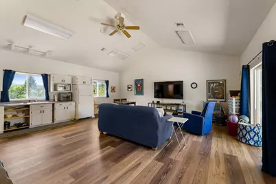 1117 Peco Road, Grants Pass, OR 97526 - Photo 57
