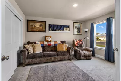 1132 NW Golf Course Drive, Madras, OR 97741 - Photo 17