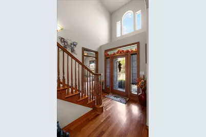 574 Grey Hawk Way, Central Point, OR 97502 - Photo 5